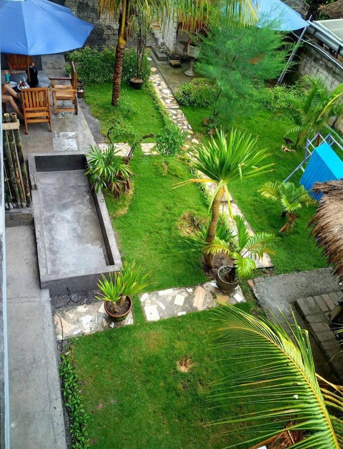 Merendeng Hostel Kuta Kuta  Εξωτερικό φωτογραφία